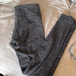 Lululemon Leggings - size 4
